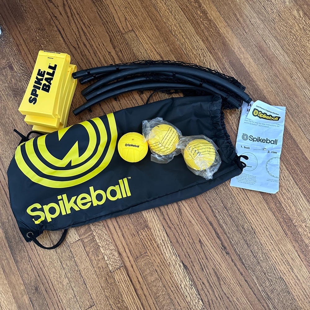 Spikeball full game set
